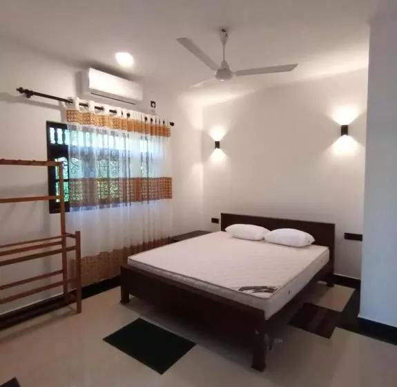 Majatalo Olive Cottage