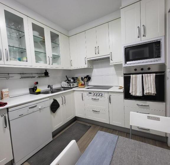 بنسيون Suki House Chalet 1