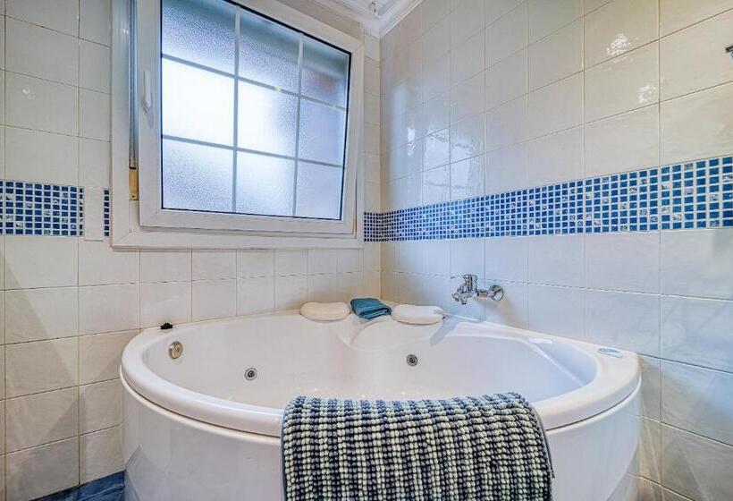 بنسيون Suki House Chalet 1