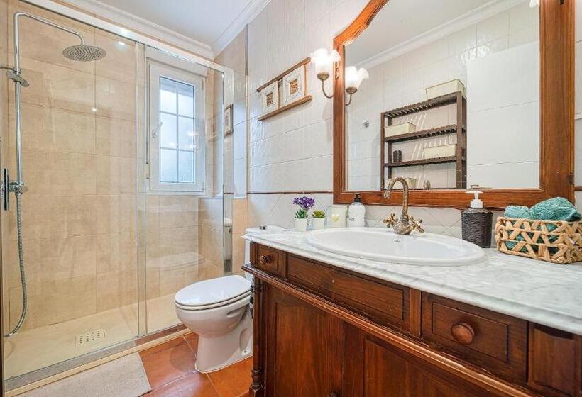 بنسيون Suki House Chalet 1