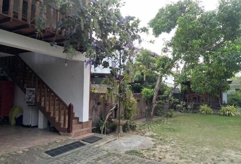 Пансион To Boayein