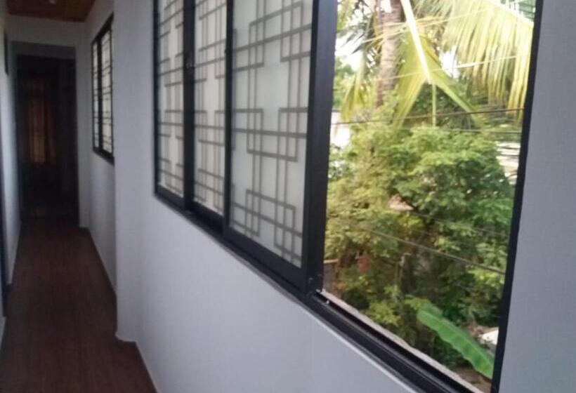 Пансион To Boayein