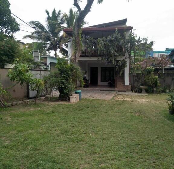 Пансион To Boayein