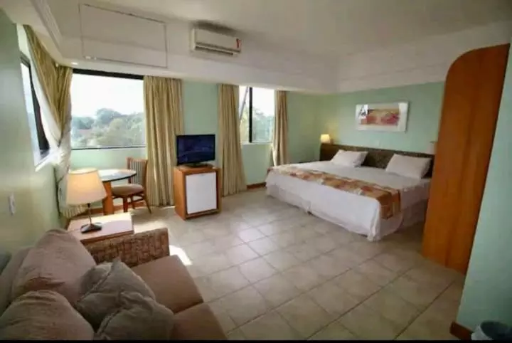 Tropical Executive Hotel Apt 606