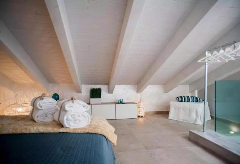 تختخواب و صبحانه La Dimora Del Monastero Bed&breakfast