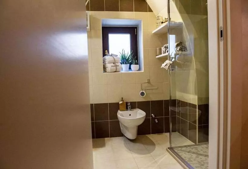 تختخواب و صبحانه La Dimora Del Monastero Bed&breakfast