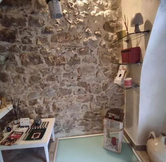 تختخواب و صبحانه La Dimora Del Monastero Bed&breakfast