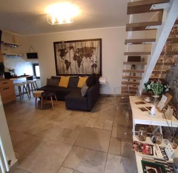 تختخواب و صبحانه La Dimora Del Monastero Bed&breakfast