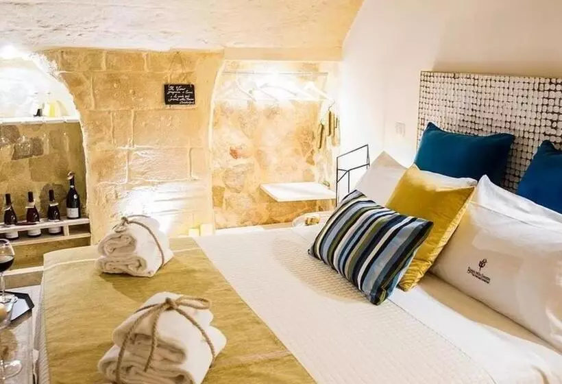 تختخواب و صبحانه La Dimora Del Monastero Bed&breakfast