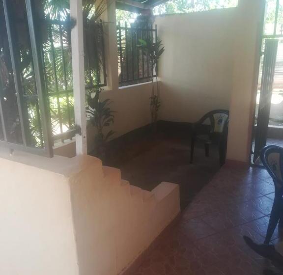 هتل Alwali Guest House