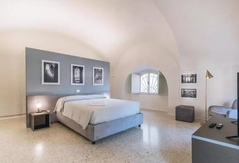 هتل Foresteria Il Voltone