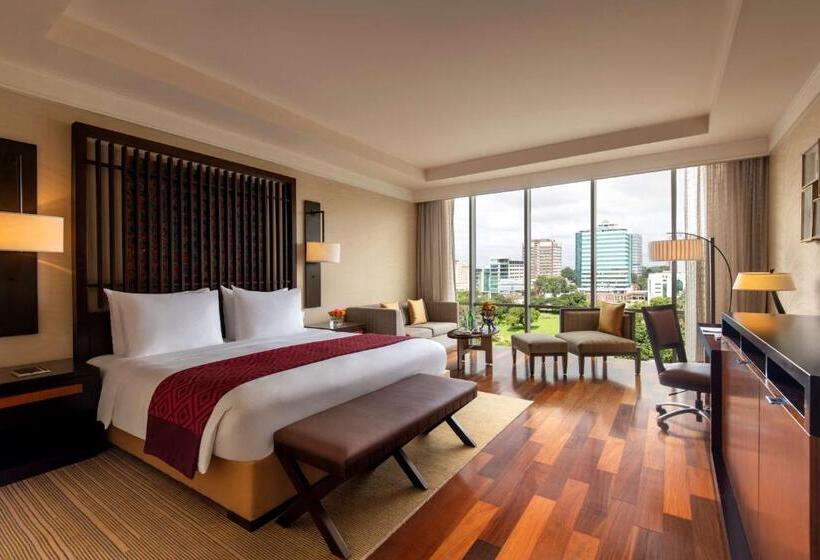 호텔 Manjaro Suites Executive Apartment