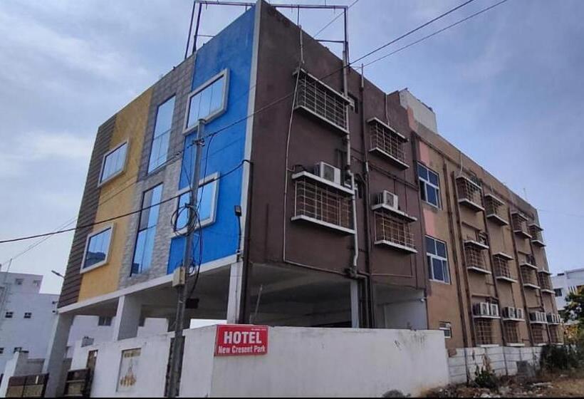 فندق New Cresent Park