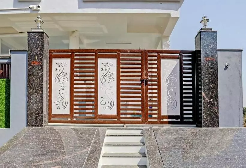 Hotelli Oyo Flagship P S