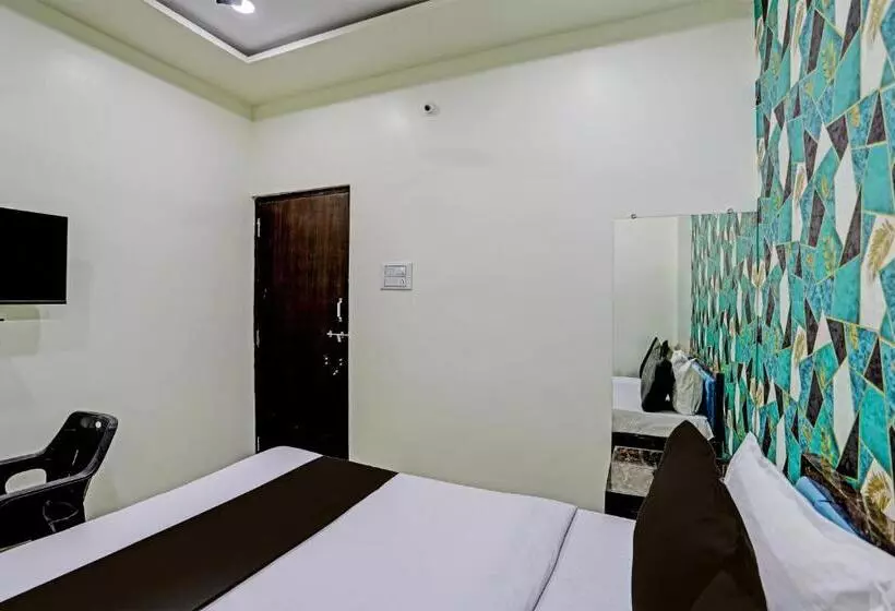 Hotelli Oyo Flagship P S