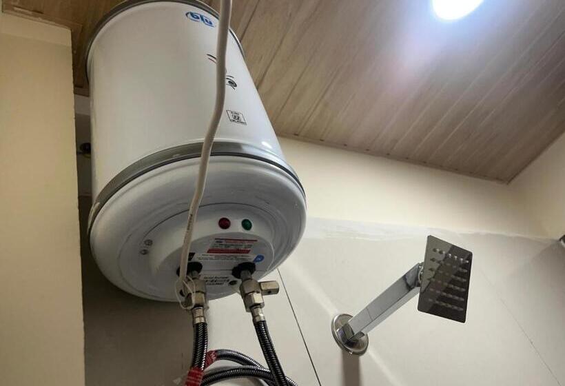 Отель Shivganga Guest House