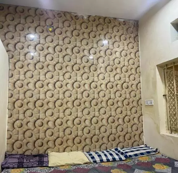 ホテル Shivganga Guest House