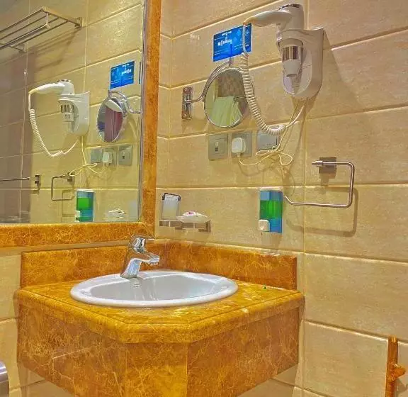 Malak Safwa Hotel خدمة التوصيل للحرم