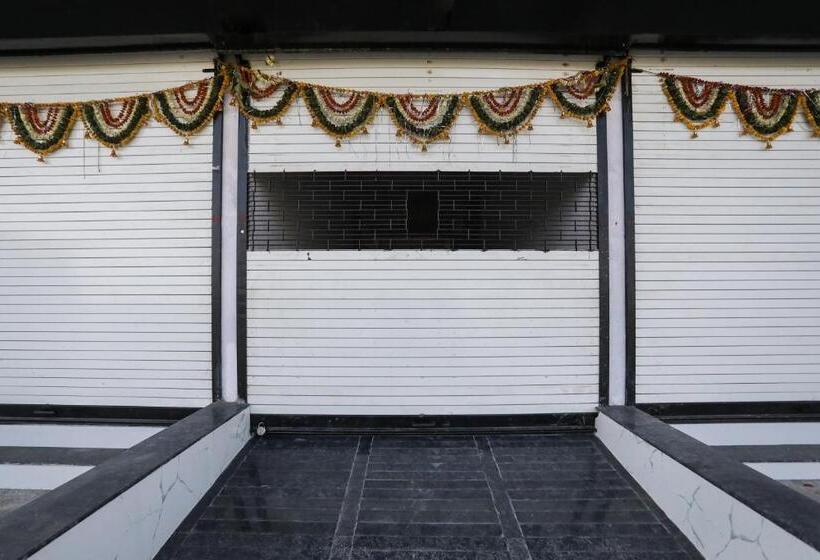 Hotel O Sky View Stay In