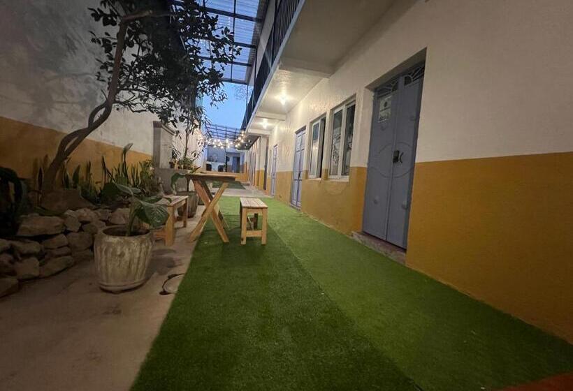 پانسیون Casa Del Viajero Antigua