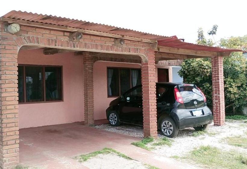 ペンション Lo De Sandra