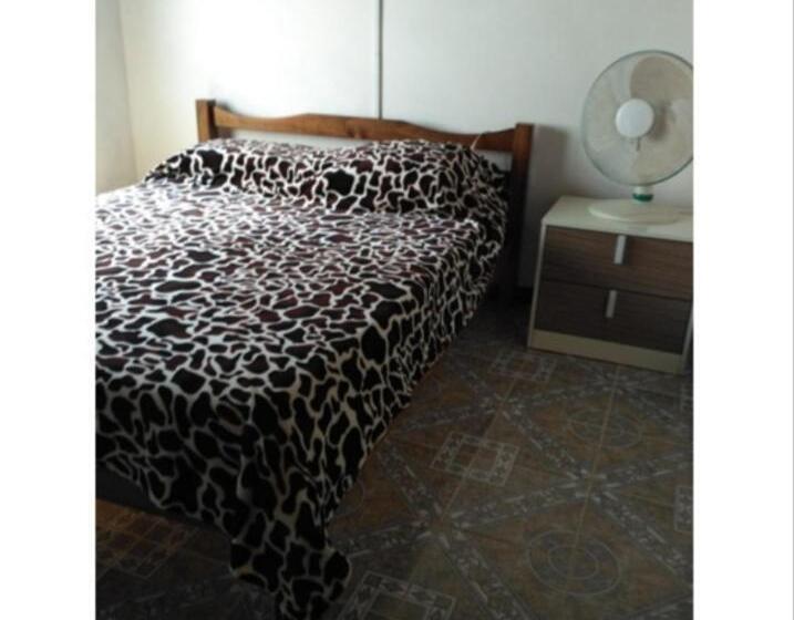 ペンション Lo De Sandra