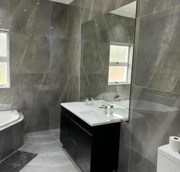 بنسيون Lovemore Escape