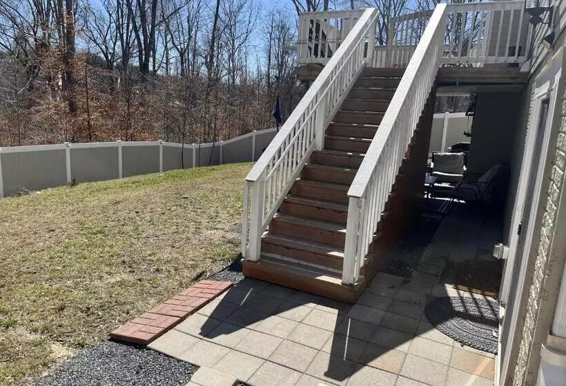 ペンション Luxurious Basement Guest Suite In Elkridge