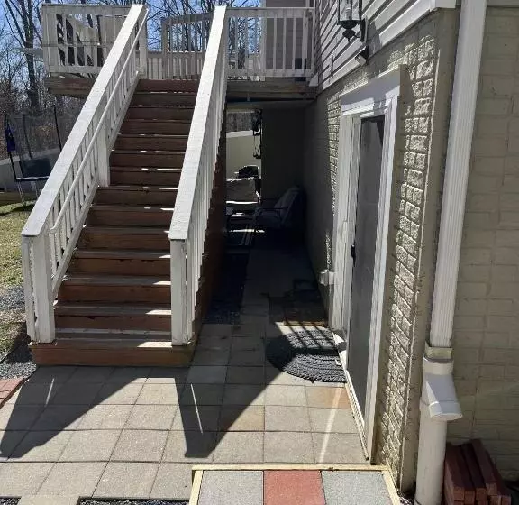ペンション Luxurious Basement Guest Suite In Elkridge