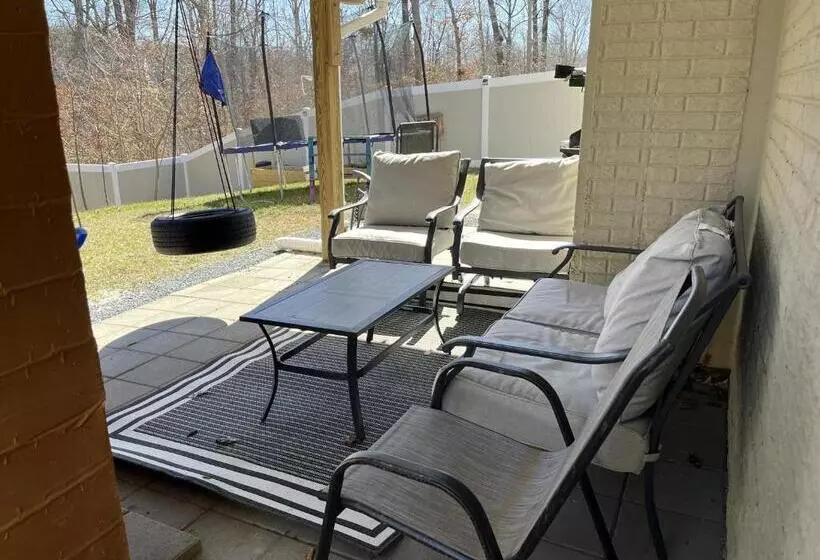 ペンション Luxurious Basement Guest Suite In Elkridge