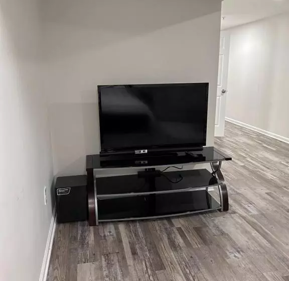 ペンション Luxurious Basement Guest Suite In Elkridge