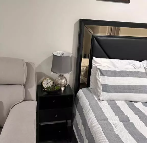 ペンション Luxurious Basement Guest Suite In Elkridge