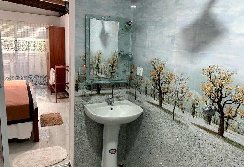 Pension (Hôtel basse catégorie) Turtle Residence & Restaurant