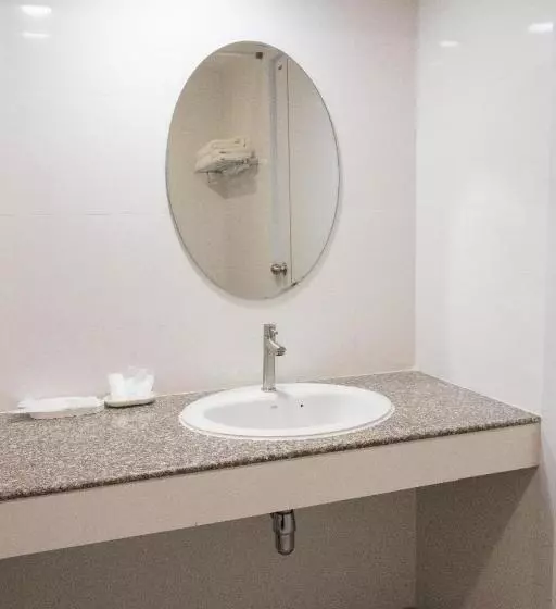 River Hotel   The Outstanding Venues Nakhon Pathom