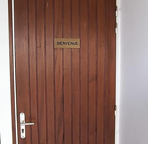 تختخواب و صبحانه Chambre Vue Sur Mer