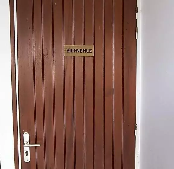 تختخواب و صبحانه Chambre Vue Sur Mer