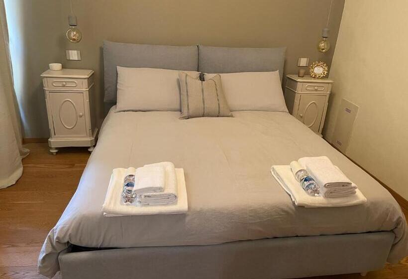 Bed and Breakfast La Quintessenza Del Borgo