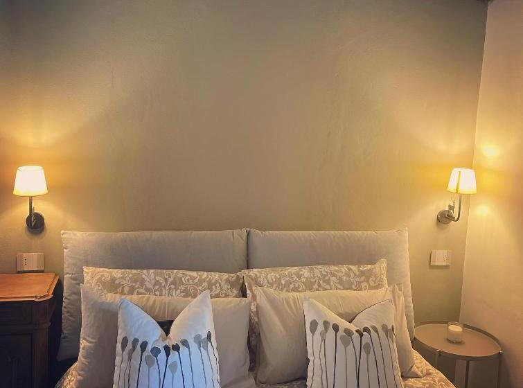 Bed and Breakfast La Quintessenza Del Borgo