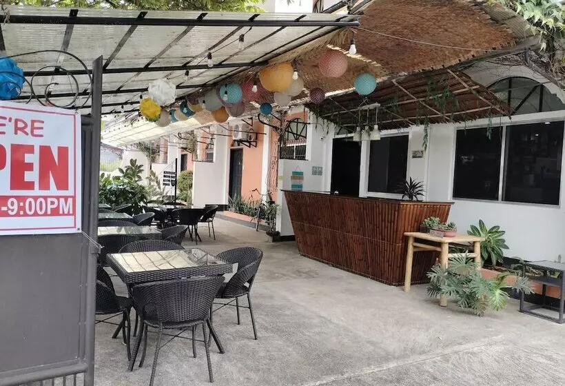 E & F Condotel
