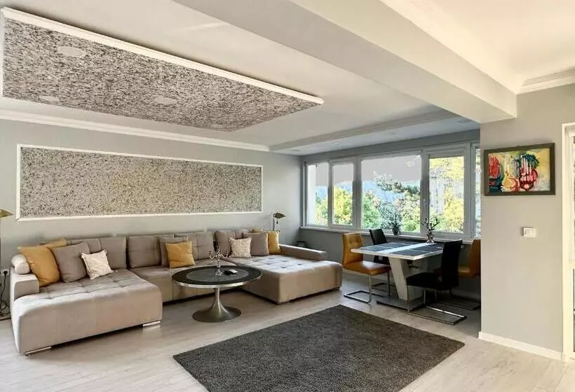 Hotelli комплекс маджарово