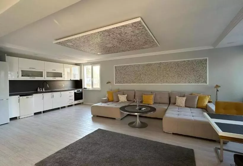 Hotelli комплекс маджарово