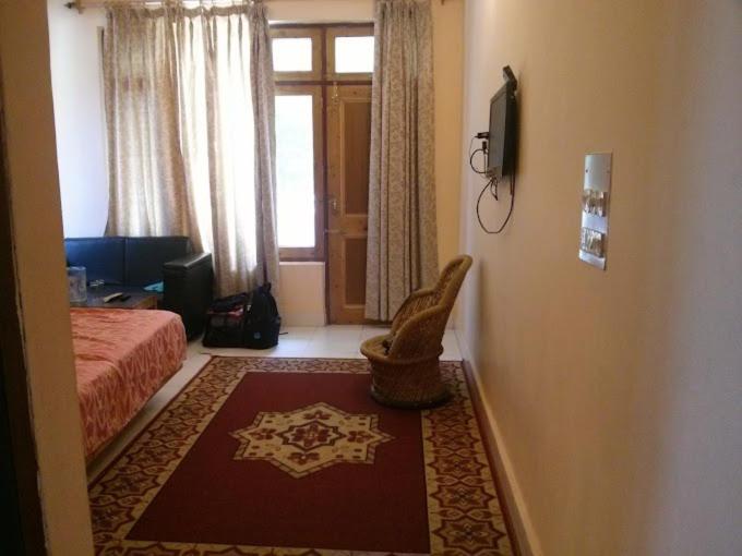 בית מלון כפרי Greens