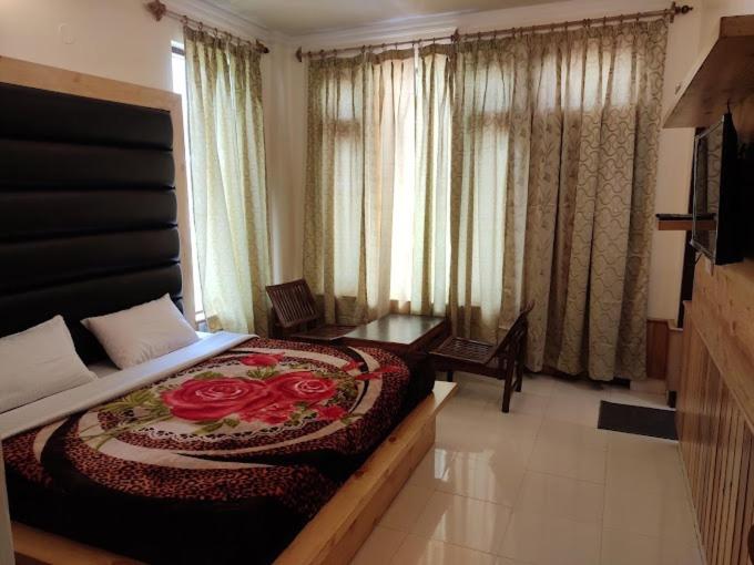 בית מלון כפרי Greens