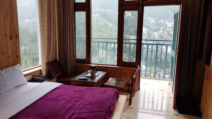 בית מלון כפרי Greens