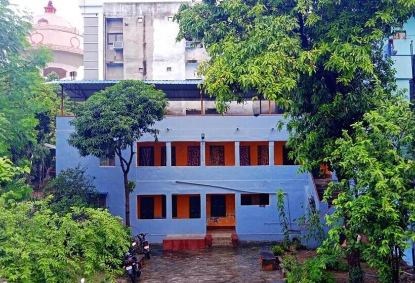 هتل Grg Kameshwar Bhawan Rajgir