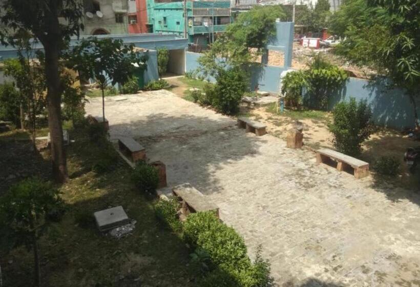 هتل Grg Kameshwar Bhawan Rajgir