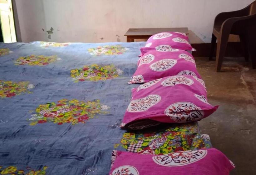 هتل Grg Kameshwar Bhawan Rajgir