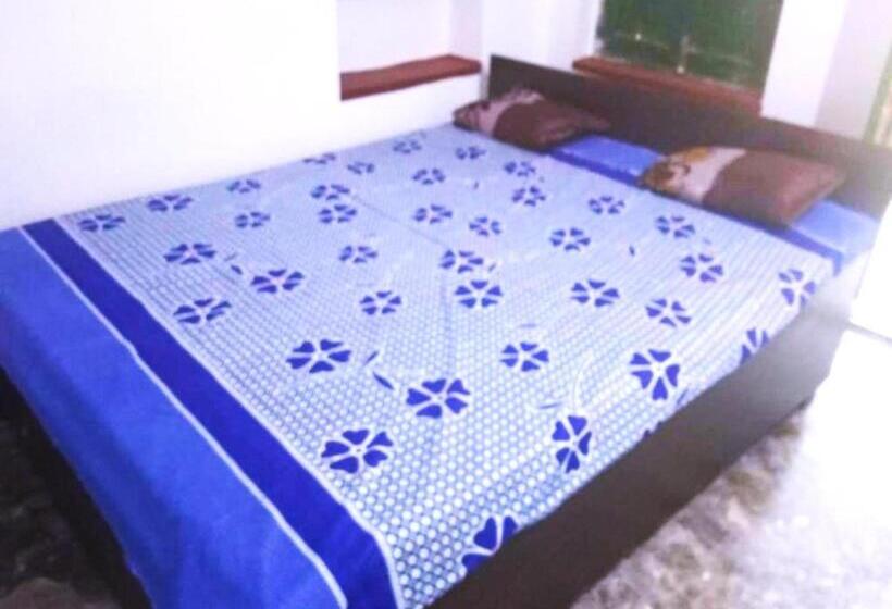 هتل Grg Kameshwar Bhawan Rajgir