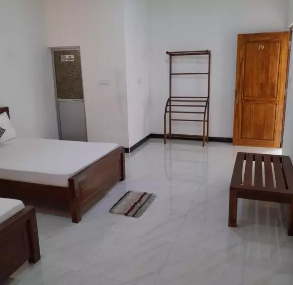 ホテル Sisila Guest House