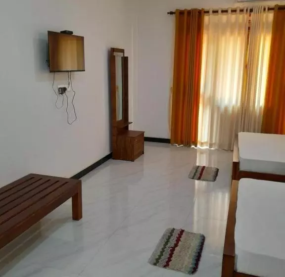ホテル Sisila Guest House